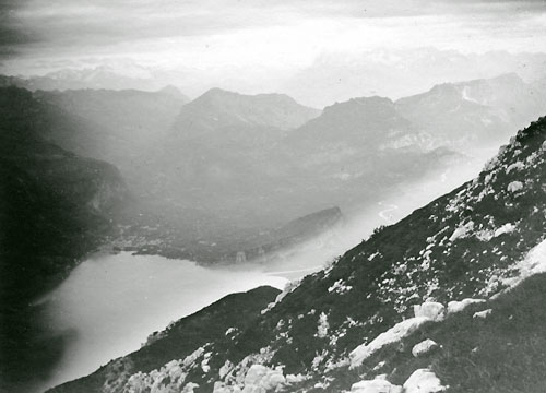 Riva del Garda, Monte Brione e foci del Sarca viste dall'Altissimo 1916