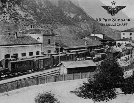 Stazione di Ala scalo merci e dogana, cartolina inzi Novecento