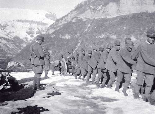 San Valentino traino di un cannone da 57 - 1916